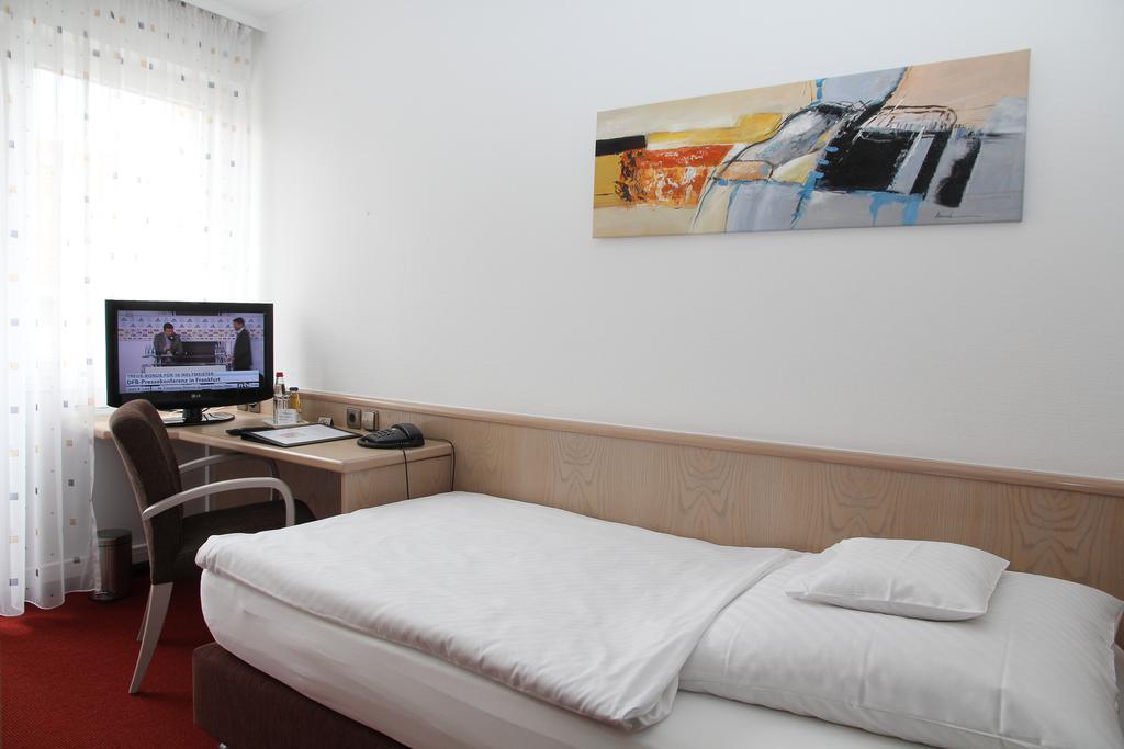Hotel Vetter ニュルティンゲン 部屋 写真